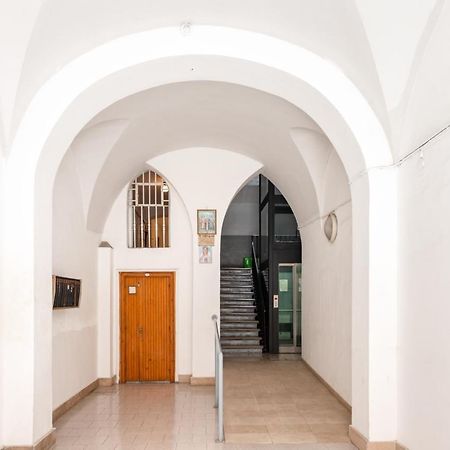 Functional & Central Flat With Netflix Bari Exterior foto
