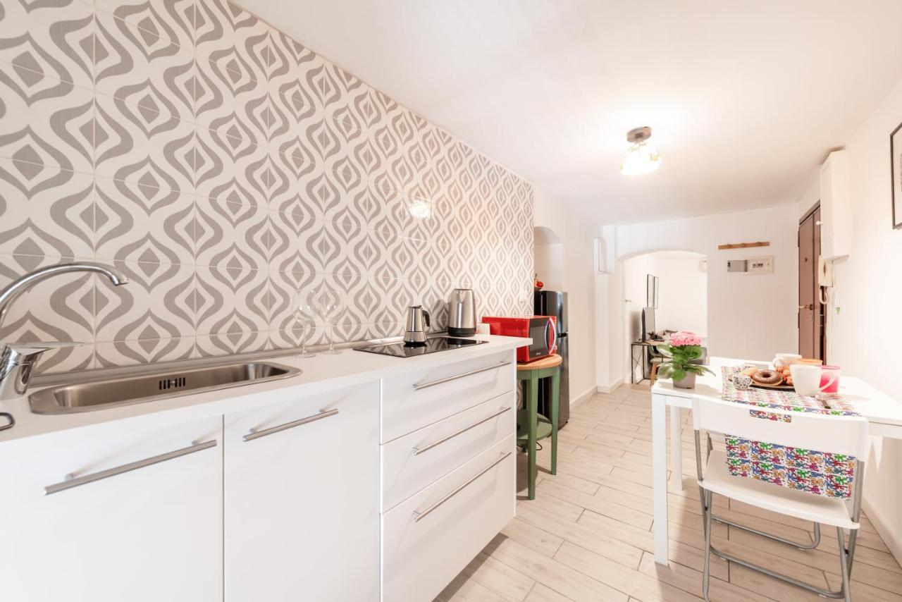 Functional & Central Flat With Netflix Bari Exterior foto